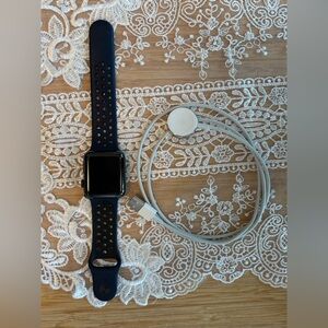 Apple Watch Series 3 GPS + Cellular (with charger)